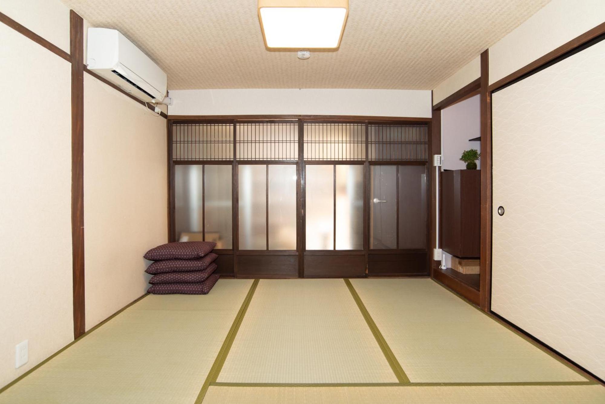 Kyoto Central Base Экстерьер фото